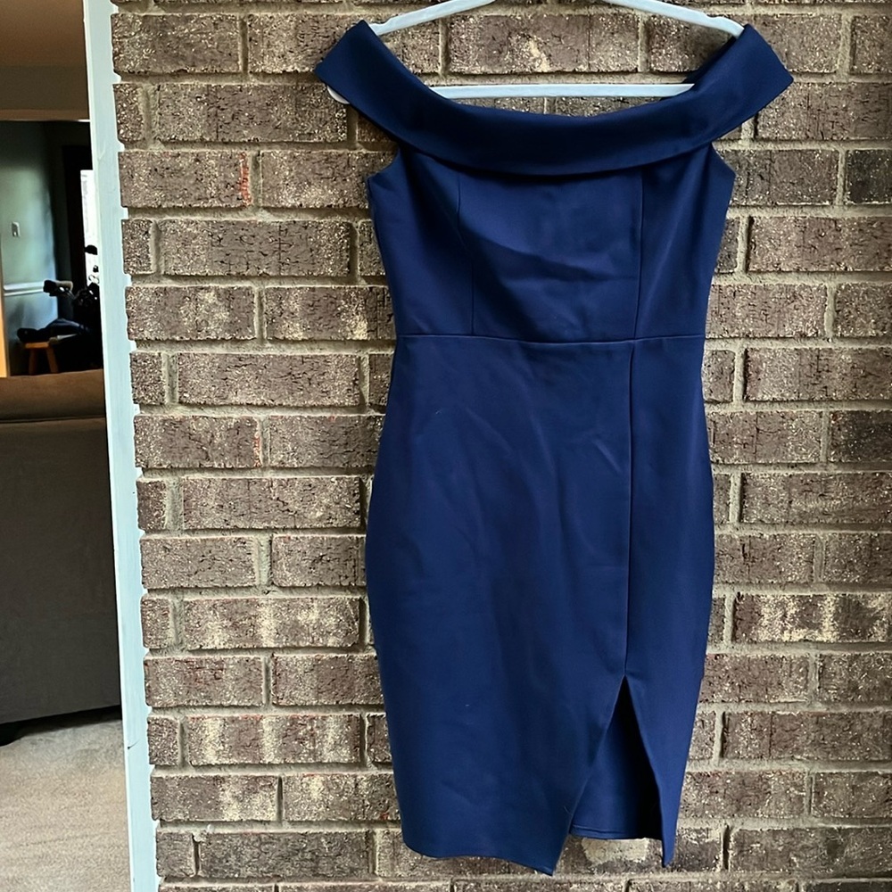 Lulus off shoulder navy dress size small